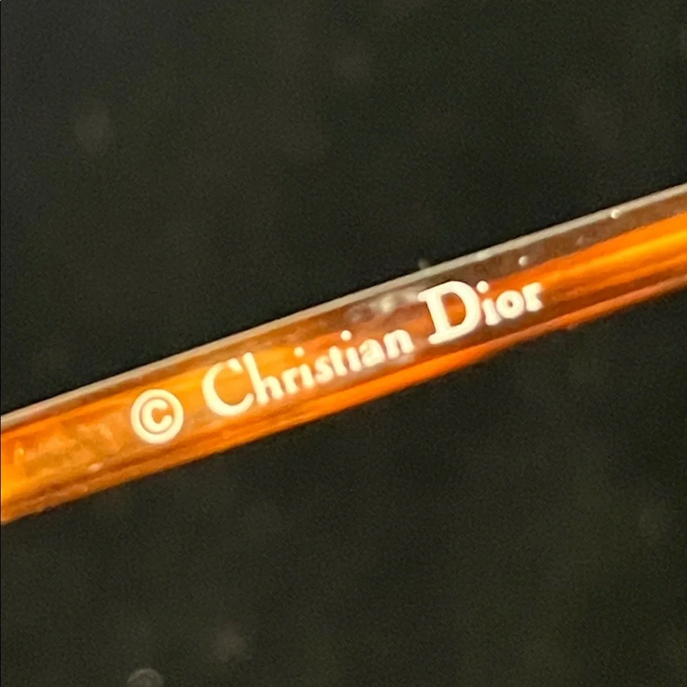 CHRISTIAN DIOR Vintage NWOT Classic Gold/Tortoise 52-18-135 Chain Eyeglass Frame
